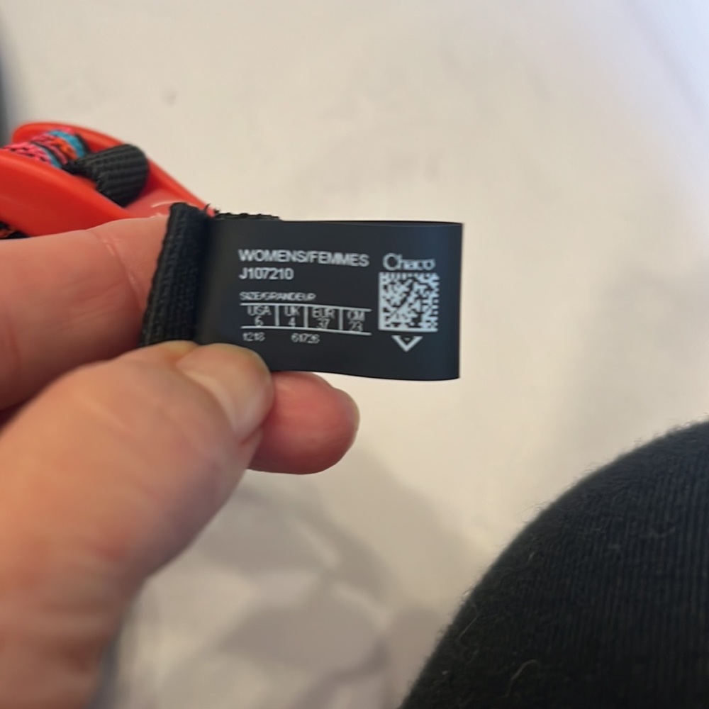 ⭐️ Chaco Sandals - Picture 7 of 10